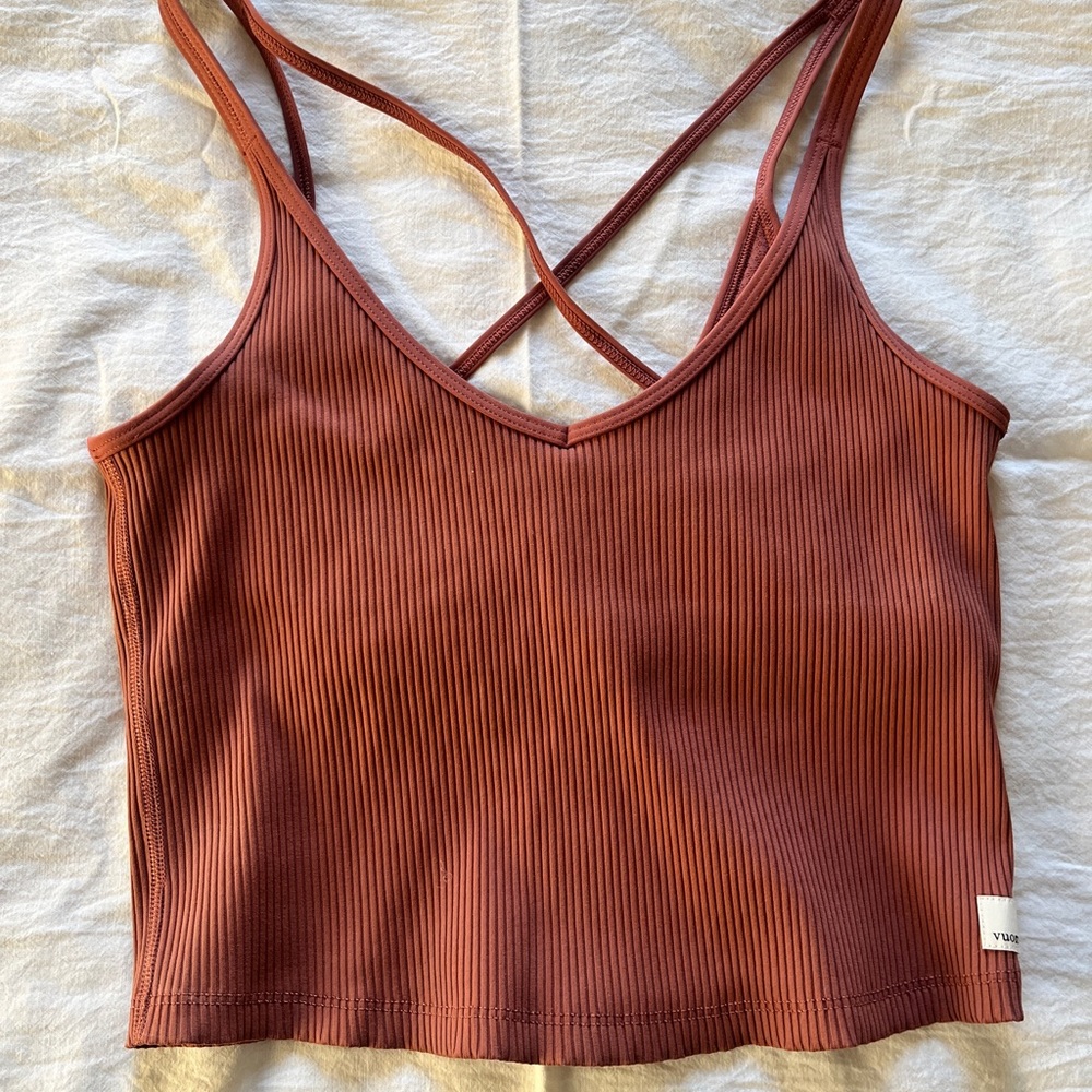 Vuori Rib Crop Tank, Rust Color
